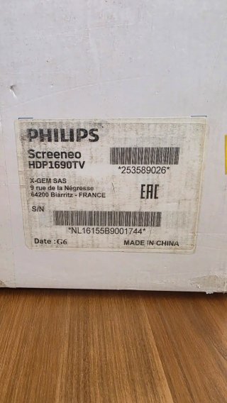 Proyector Philips Screeneo HDP1690TV