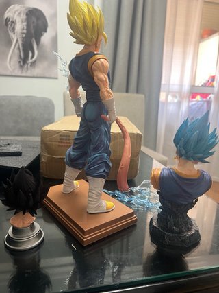 Figura Vegeto 3 cabezas