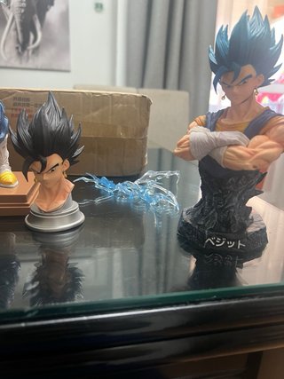 Figura Vegeto 3 cabezas