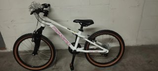 Bicicleta infantil Megamo 20 pulgadas blanca