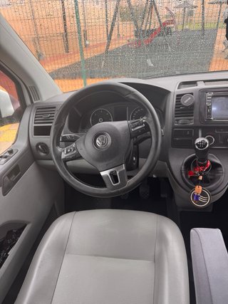 Volkswagen  Camper 2011 1.9 tdi