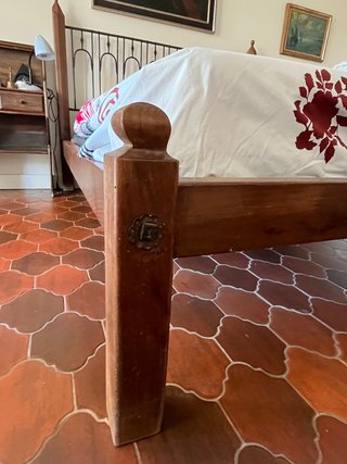 Conjunto Cama Vintage + Mesitas Noche