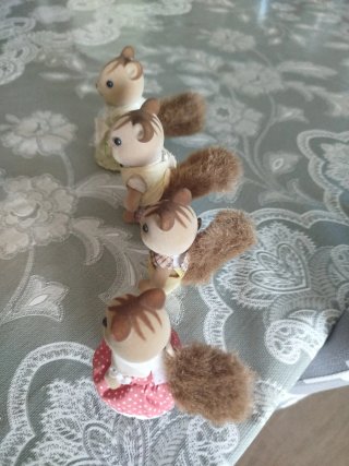 Familia de Ardillas Sylvanian Families