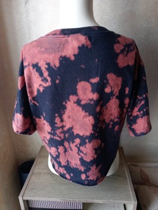 T-shirt cropped vintage effetto tie-dye