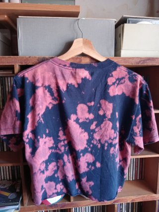 T-shirt cropped vintage effetto tie-dye