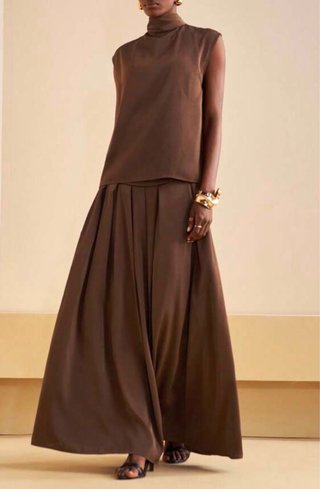 Conjunto Marrón Blusa y Falda