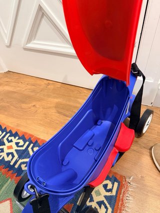 Patinete 4 ruedas con asiento