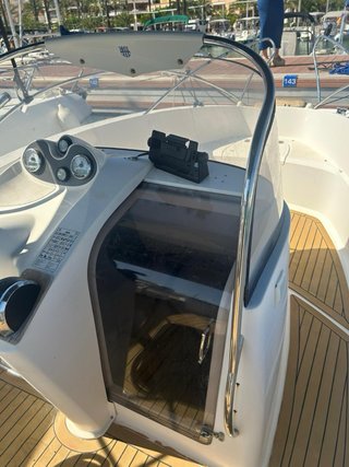 Quicksilver 635 Commander