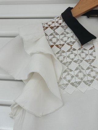 Blusa Maje Blanca con Encaje Talla 36