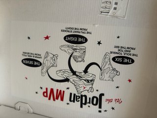 Zapatillas Jordan Air Negras y Blancas