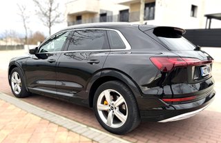 Audi e-tron Advanced 55 quattro