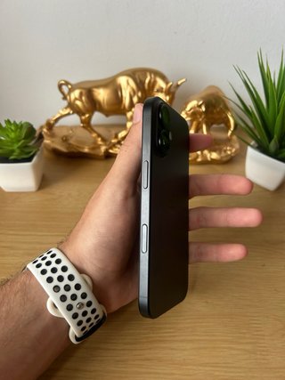 iPhone 16 - 100% de batería