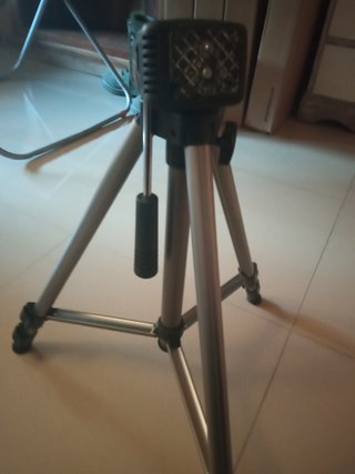 Trípode para cámara fotográfica