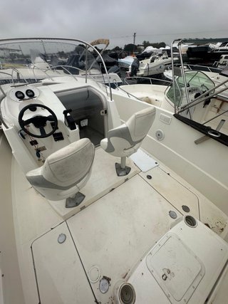 Quicksilver 720 con Yamaha 200cv