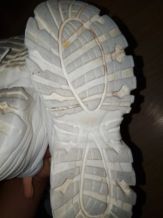 Zapatillas blancas con dibujos