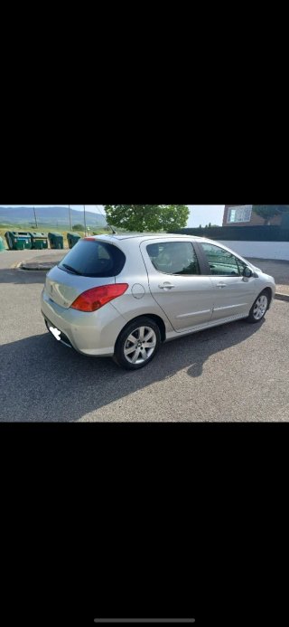 Peugeot 308 2013