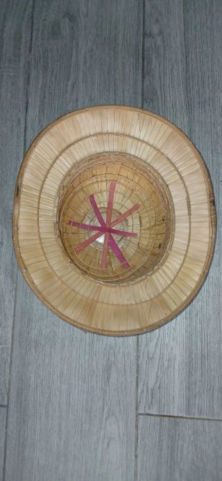 Casco Colonial Pith Helmet