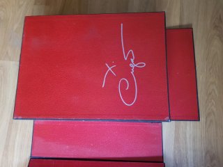 Maletín. Xavier Cugat. Barcelona es bona si la bos