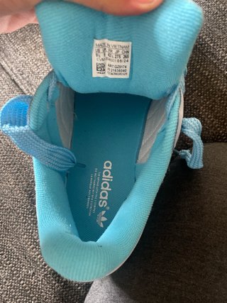 Adidas Campus Azul/Blanco Sin Estrenar