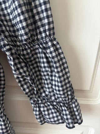 Blusa cuadros vichy con lazadas. Nueva