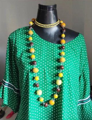 Collar de madera.