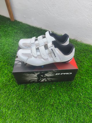 Zapatillas Ciclismo Bpro Blancas