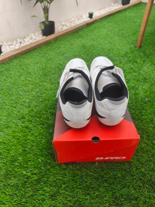 Zapatillas Ciclismo Bpro Blancas
