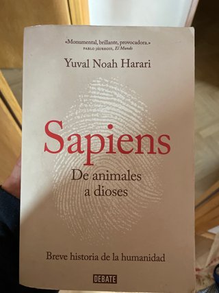Sapiens. De animales a dioses / Sapiens: A Brie...