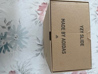 Yeezy Slide Onyx Talla 43