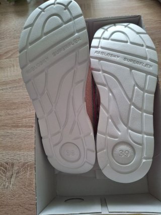 Tenis Pablosky Rosa Brillante Tira Velcro