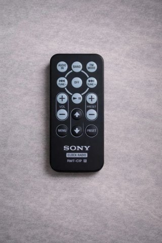 Sony Dream Machine dock iPhone 30-pin + radio sveg