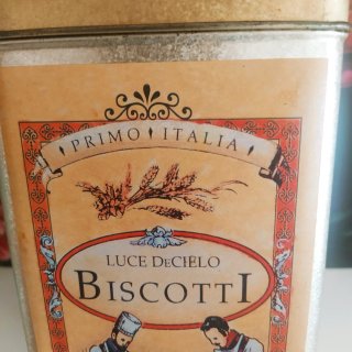 Bote Métalico Vintage Italiano POR CORREOS