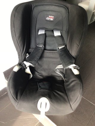 Silla coche Romer Versafix 9-18 kg (hasta 6 años).