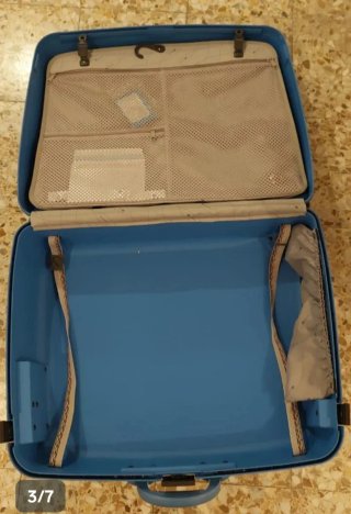 Maleta Delsey rígida 2 ruedas. 55 cm