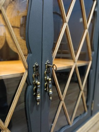 Aparador puertas cristal madera