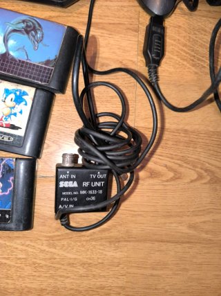 Sega Mega Drive 2 + 6 Juegos