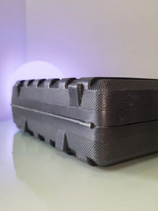 Estuche de taladro + puntas planas y estrías