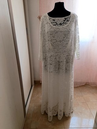 Vestido blanco de encaje nuevo