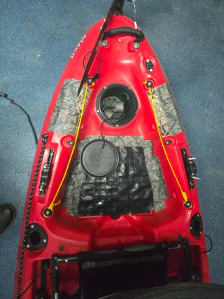 Kayak Mako 12 con motor y mas extras