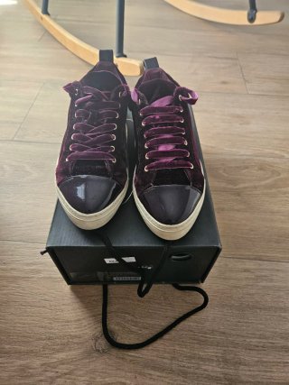 Zapatillas de terciopelo morado/granate