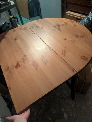 Mesa comedor madera maciza + 4 sillas
