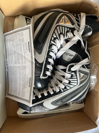 Patines de Hielo CCM Pro. Talla 41.