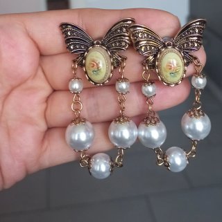 Pendientes Mariposa Vintage Perlas Dorados