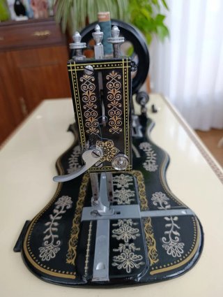 Máquina de coser Singer 13 K