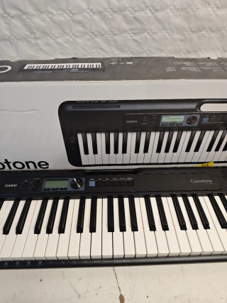 Teclado Casio Casiotone CT-S300
