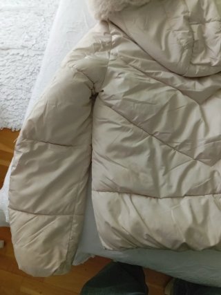 Plumas corto Bershka crudo T.S