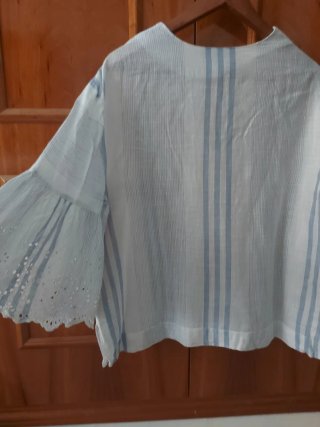 Blusa Mango Rayas Mangas Caladas Talla M