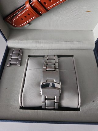 Reloj Festina Caja y Correa Marrón