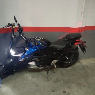 Suzuki GSX-S125 Naked Azul/Negra