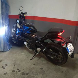 Suzuki GSX-S125 Naked Azul/Negra